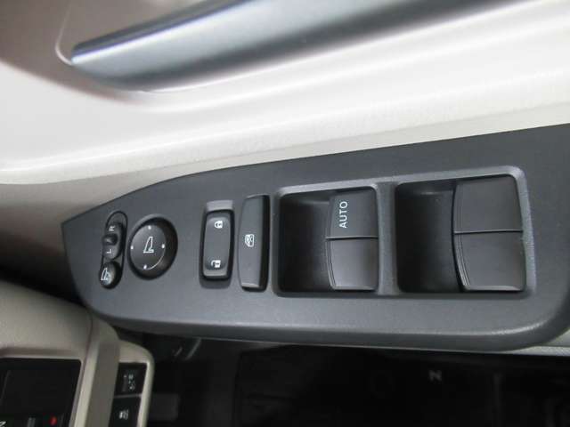 ホンダ Ｎ　ＢＯＸ ６６０ ４ＷＤ R6年 (甲信越・北陸) 99