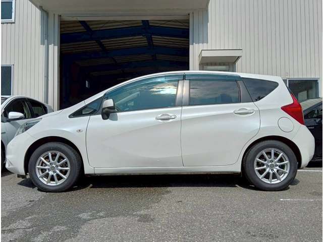 日産 ノート １．２ Ｘ ＤＩＧ－Ｓ H24年 (甲信越・北陸) 99