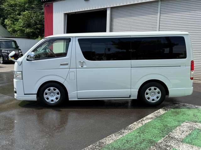 トヨタ ハイエースバン ２．８ スーパーＧＬ ロング ディーゼルターボ ４ＷＤ H30年 (北海道) 99