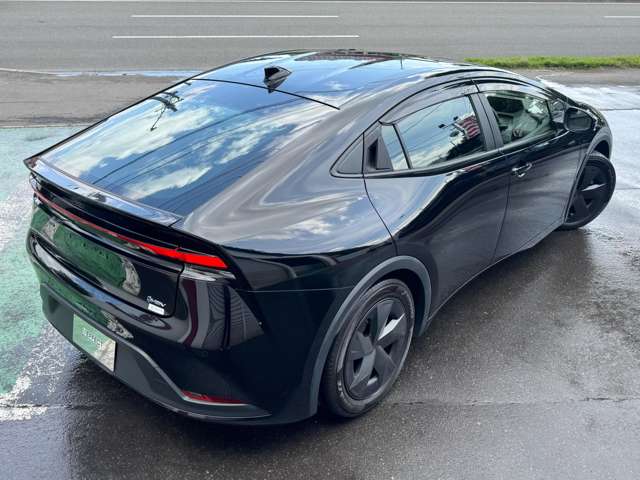 トヨタ プリウス １．８ Ｕ Ｅ－ＦＯＵＲ ４ＷＤ R5年 (北海道) 99