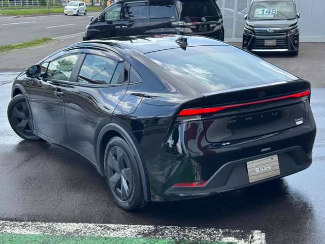 トヨタ プリウス １．８ Ｕ Ｅ－ＦＯＵＲ ４ＷＤ R5年 (北海道) 99
