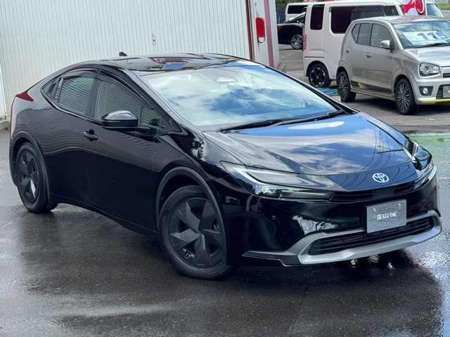 トヨタ プリウス １．８ Ｕ Ｅ－ＦＯＵＲ ４ＷＤ R5年 (北海道) 99