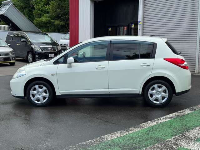 日産 ティーダ １．５ １５Ｓ ＦＯＵＲ ４ＷＤ H22年 (北海道) 99