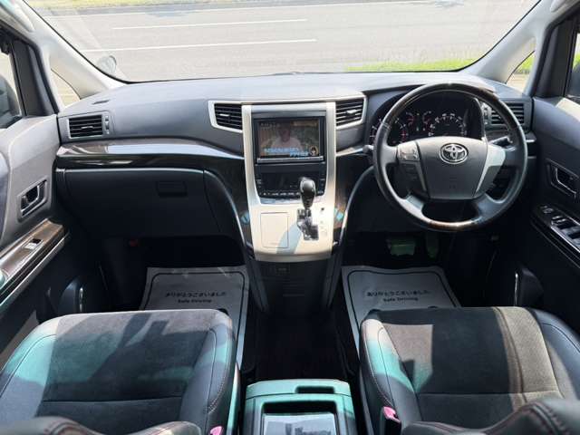 トヨタ ヴェルファイア ２．４ Ｚ ゴールデンアイズ ４ＷＤ H25年 (北海道) 99