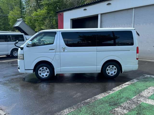 トヨタ ハイエースバン ３．０ スーパーＧＬ ダークプライム ロングボディ ディーゼルターボ ４ＷＤ H28年 (北海道) 99