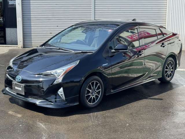 トヨタ プリウス １．８ Ｓ Ｅ－ＦＯＵＲ ４ＷＤ H28年 (北海道) 99