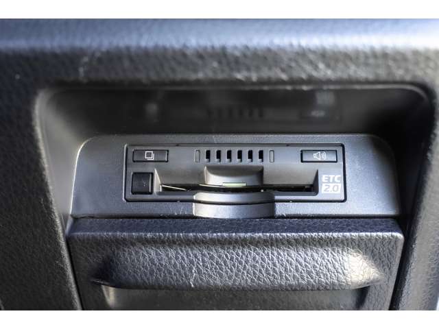 トヨタ エスクァイア ２．０ ＧＩ ４ＷＤ H30年 () 99