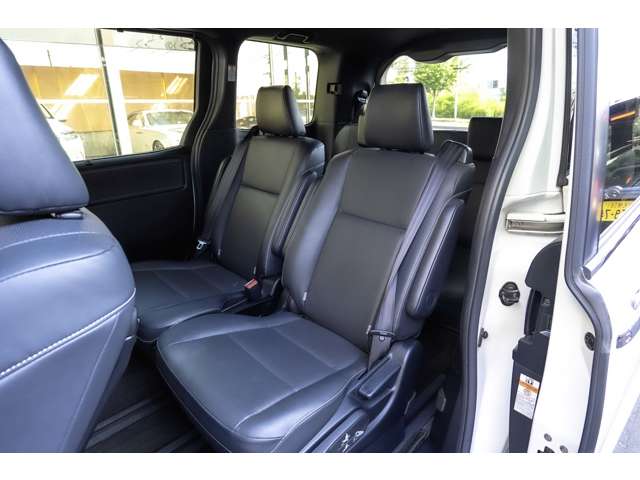 トヨタ エスクァイア ２．０ ＧＩ ４ＷＤ H30年 () 99