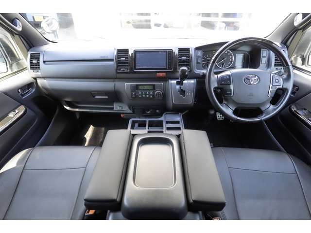トヨタ ハイエースバン ２．８ スーパーＧＬ ダークプライムＩＩ ロングボディ ディーゼルターボ ４ＷＤ R3年 (北海道) 99