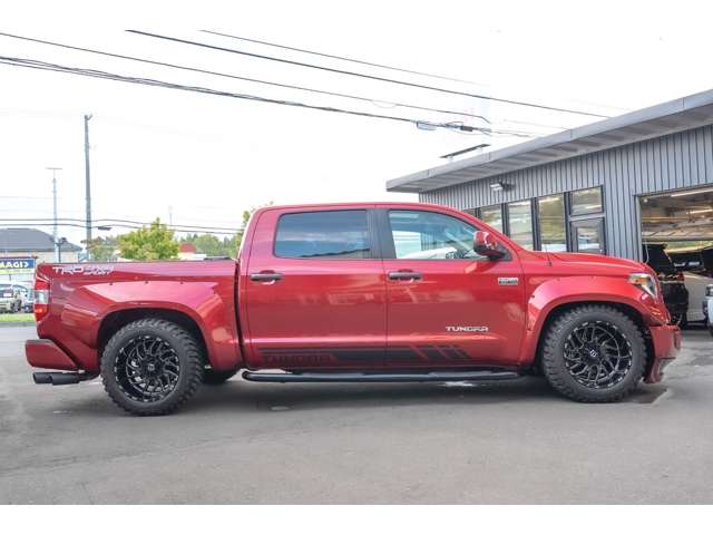 米国トヨタ タンドラ クルーマックス ＳＲ５ ５．７ Ｖ８ ４ＷＤ R1年 (北海道) 99