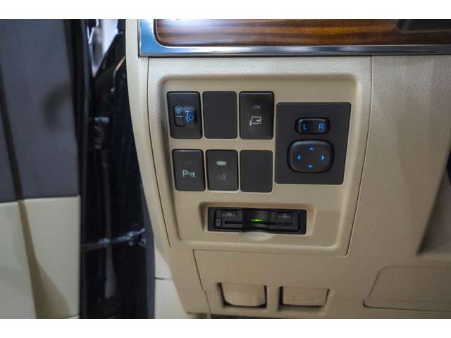 トヨタ ランドクルーザー２５０ ＧＸＲ H28年 (北海道) 99