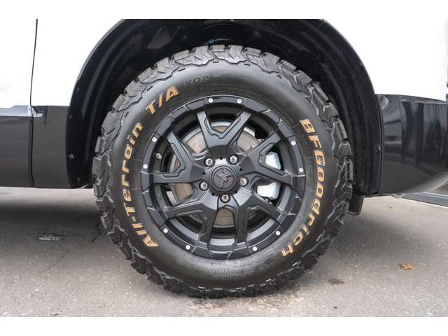 三菱 デリカ　Ｄ：５ ２．２ シャモニー 電動サイドステップ装着車 ディーゼルターボ ４ＷＤ R7年 (北海道) 99