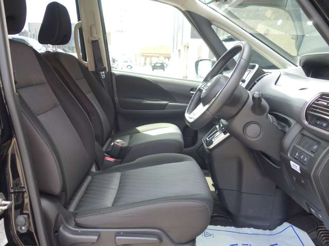日産 セレナ ２．０ ハイウェイスター Ｖ ４ＷＤ R4年 (北海道) 99