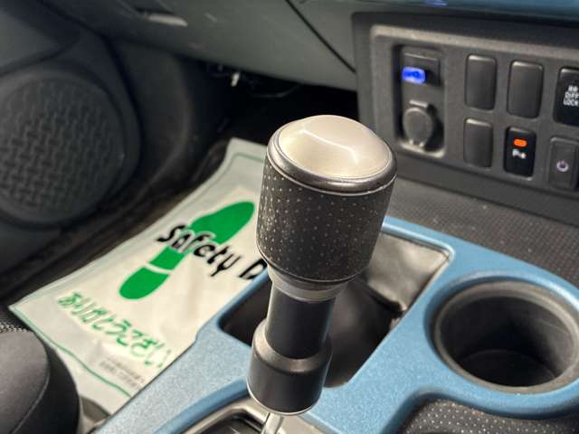 トヨタ ＦＪ　クルーザー ４．０ カラーパッケージ ４ＷＤ H25年 (北海道) 99
