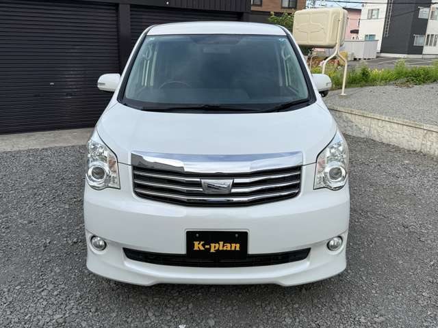 トヨタ ノア ２．０ Ｘ スマートエディション ４ＷＤ H23年 (北海道) 99