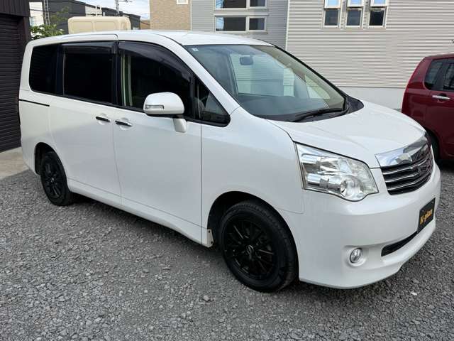 トヨタ ノア ２．０ Ｘ スマートエディション ４ＷＤ H23年 (北海道) 99