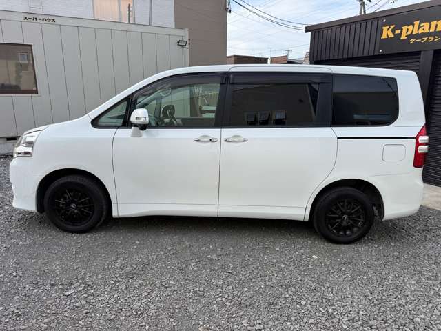 トヨタ ノア ２．０ Ｘ スマートエディション ４ＷＤ H23年 (北海道) 99