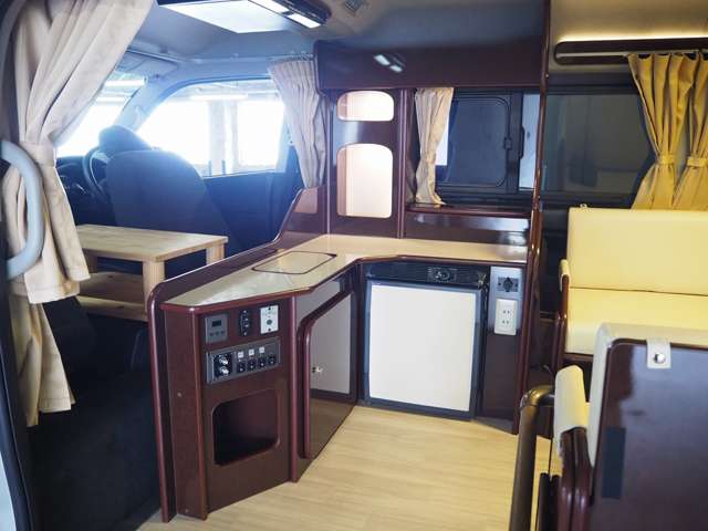 トヨタ ハイエースバン キャンピング H27年 (北海道) 99