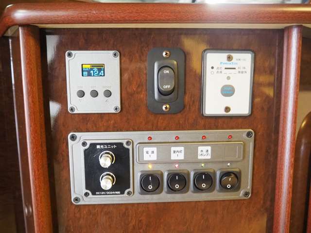 トヨタ ハイエースバン キャンピング H27年 (北海道) 99