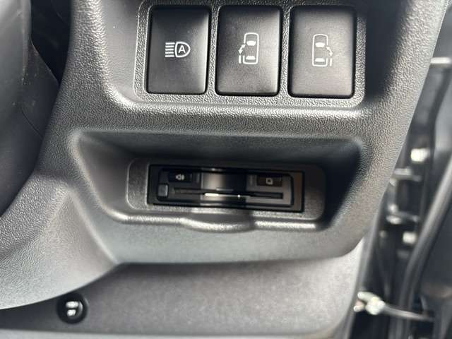 トヨタ ハイエースバン ２．８ スーパーＧＬ ダークプライム ロングボディ ディーゼルターボ H30年 (九州・沖縄) 99