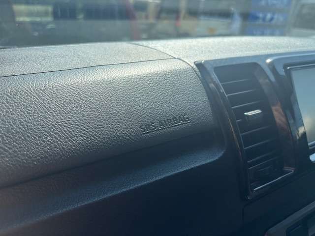 トヨタ ハイエースバン ２．８ スーパーＧＬ ダークプライム ロングボディ ディーゼルターボ H30年 (九州・沖縄) 99