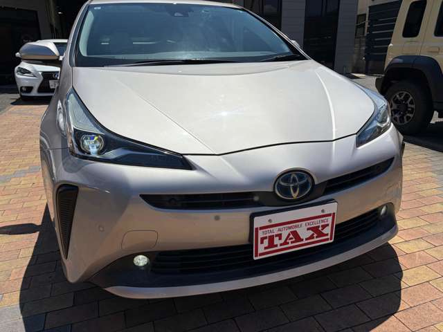 トヨタ プリウス １．８ Ａ プレミアム R1年 (九州・沖縄) 99