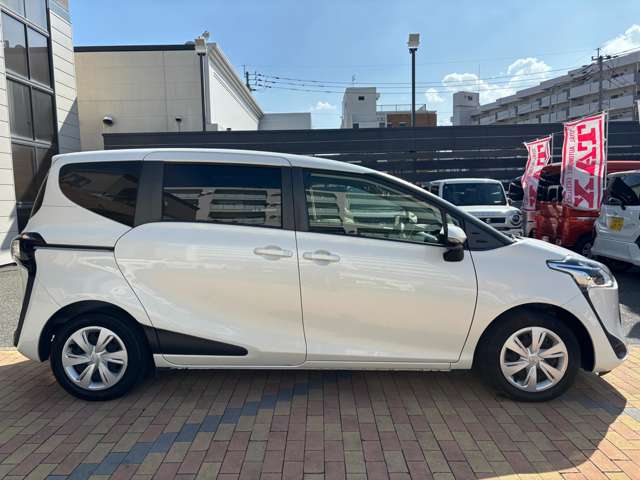 トヨタ シエンタ　ハイブリッド ハイブリッド １．５ Ｇ セーフティ エディション R2年 (九州・沖縄) 99