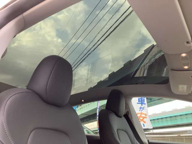 テスラ モデルＹ パフォーマンス R4年 (九州・沖縄) 99