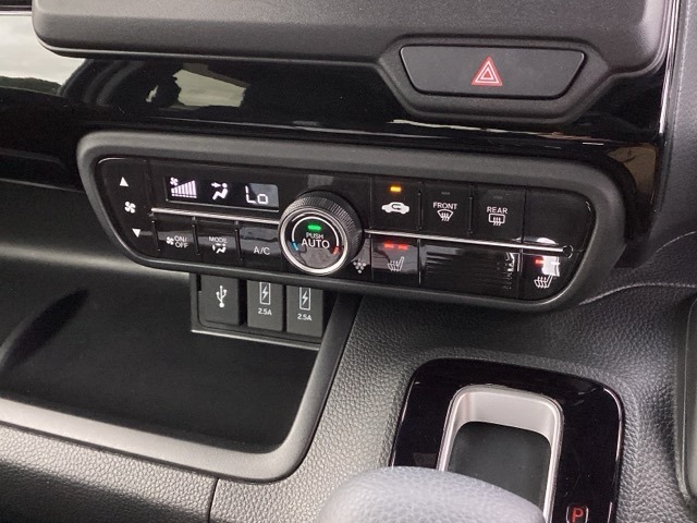 ホンダ Ｎ　ＢＯＸ カスタム ６６０ Ｌ R4年 (九州・沖縄) 99