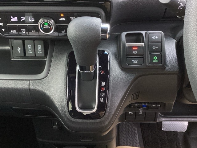 ホンダ Ｎ　ＢＯＸ カスタム ６６０ Ｌ R4年 (九州・沖縄) 99