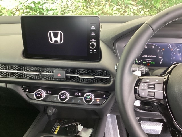ホンダ ＺＲ－Ｖ ２．０ Ｅ：ＨＥＶ Ｘ ブラックスタイル R7年 (九州・沖縄) 99