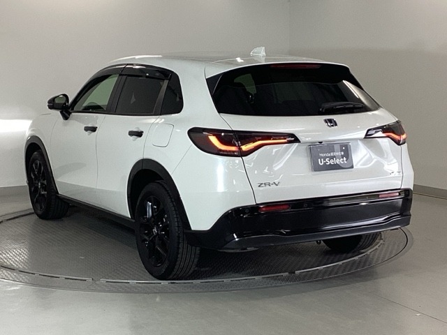 ホンダ ＺＲ－Ｖ ２．０ Ｅ：ＨＥＶ Ｘ ブラックスタイル R7年 (九州・沖縄) 99
