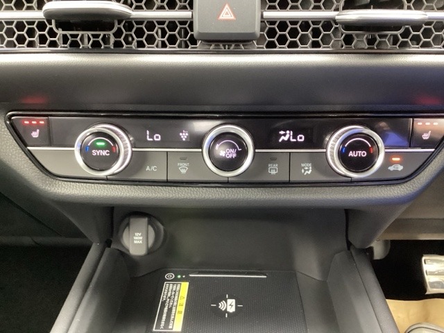 ホンダ ＺＲ－Ｖ ２．０ Ｅ：ＨＥＶ Ｚ ブラックスタイル R7年 (九州・沖縄) 99