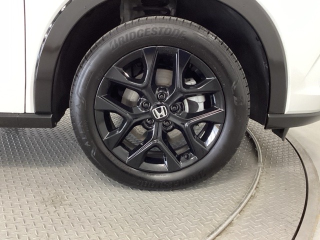 ホンダ ＺＲ－Ｖ ２．０ Ｅ：ＨＥＶ Ｚ ブラックスタイル R7年 (九州・沖縄) 99
