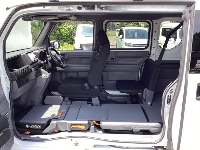 ホンダ Ｎ−ＶＡＮ ６６０ Ｇ ４ＷＤ R4年 (九州・沖縄) 99