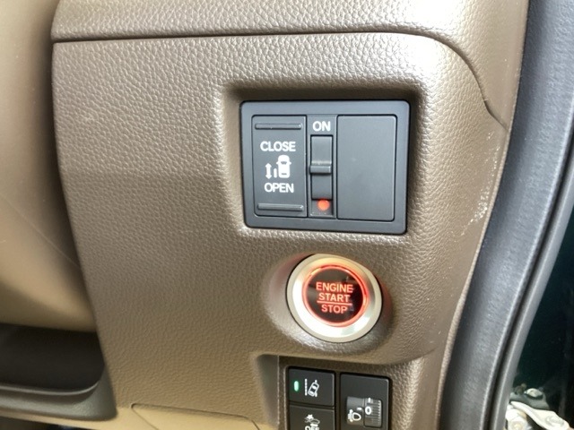 ホンダ Ｎ　ＢＯＸ ６６０ Ｌ R5年 (九州・沖縄) 99
