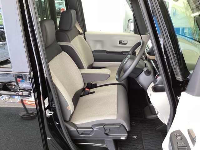 ホンダ Ｎ　ＢＯＸ ６６０ R8年 (九州・沖縄) 99