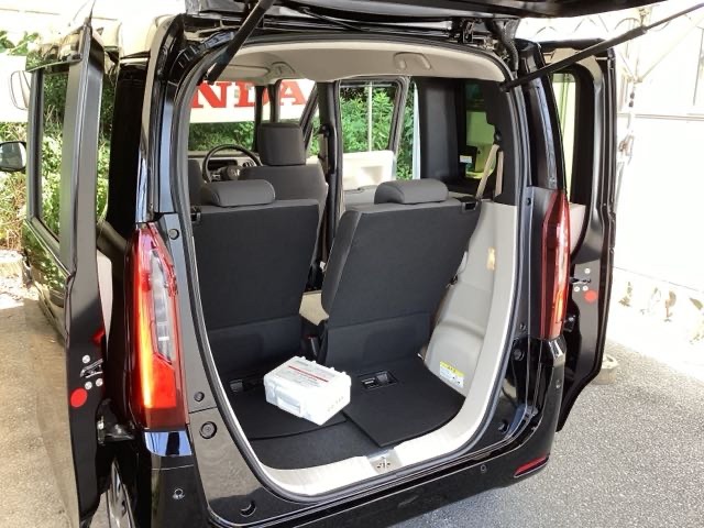 ホンダ Ｎ　ＢＯＸ ６６０ R8年 (九州・沖縄) 99