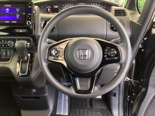 ホンダ Ｎ　ＢＯＸ カスタム ６６０ Ｌ R3年 (九州・沖縄) 99