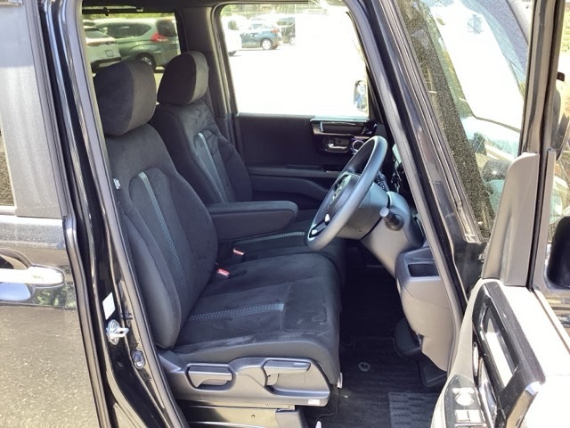 ホンダ Ｎ　ＢＯＸ カスタム ６６０ Ｌ R3年 (九州・沖縄) 99