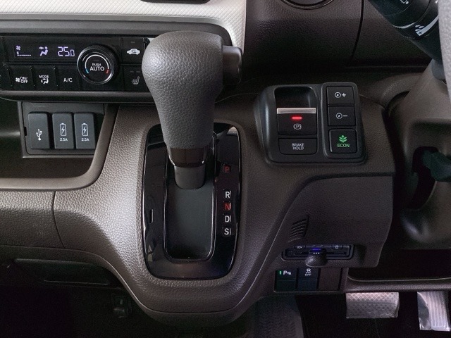 ホンダ Ｎ　ＢＯＸ ６６０ Ｌ R4年 (九州・沖縄) 99