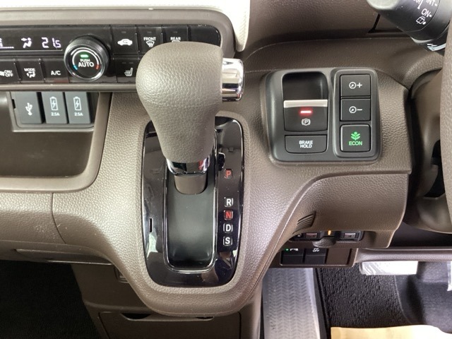 ホンダ Ｎ　ＢＯＸ ６６０ Ｌ ターボ R4年 (九州・沖縄) 99