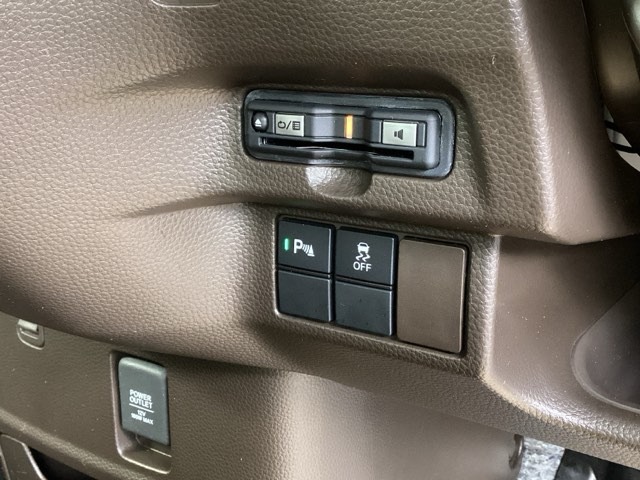 ホンダ Ｎ　ＢＯＸ ６６０ Ｌ ターボ R4年 (九州・沖縄) 99