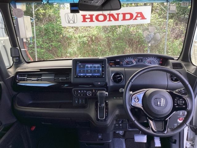 ホンダ Ｎ　ＢＯＸ カスタム ６６０ Ｌ ターボ R3年 (九州・沖縄) 99