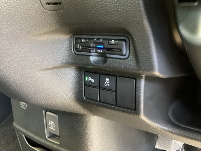 ホンダ Ｎ　ＢＯＸ カスタム ６６０ Ｌ ターボ R3年 (九州・沖縄) 99