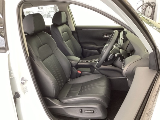 ホンダ ＺＲ－Ｖ ２．０ Ｅ：ＨＥＶ Ｚ R7年 (九州・沖縄) 99