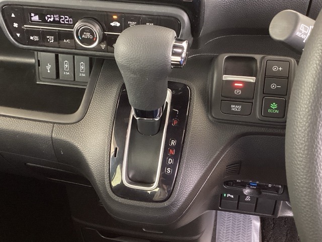 ホンダ Ｎ　ＢＯＸ カスタム ６６０ Ｌ R5年 (九州・沖縄) 99