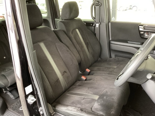 ホンダ Ｎ　ＢＯＸ カスタム ６６０ Ｌ R5年 (九州・沖縄) 99