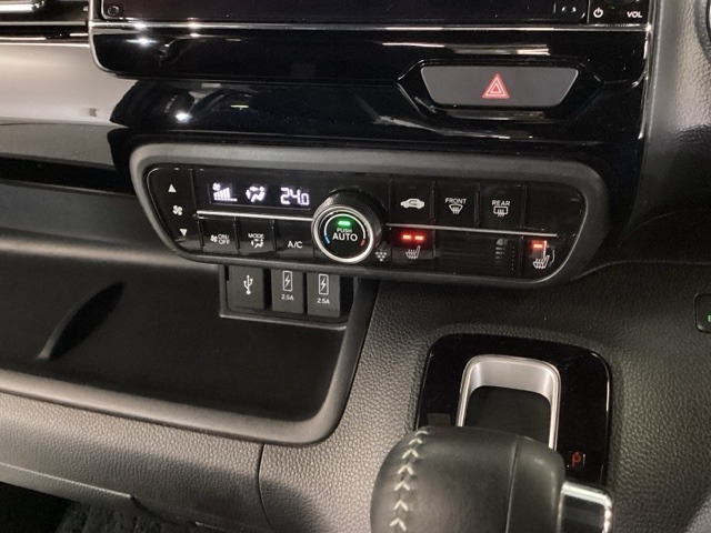 ホンダ Ｎ　ＢＯＸ カスタム ６６０ Ｌ ターボ R3年 (九州・沖縄) 99