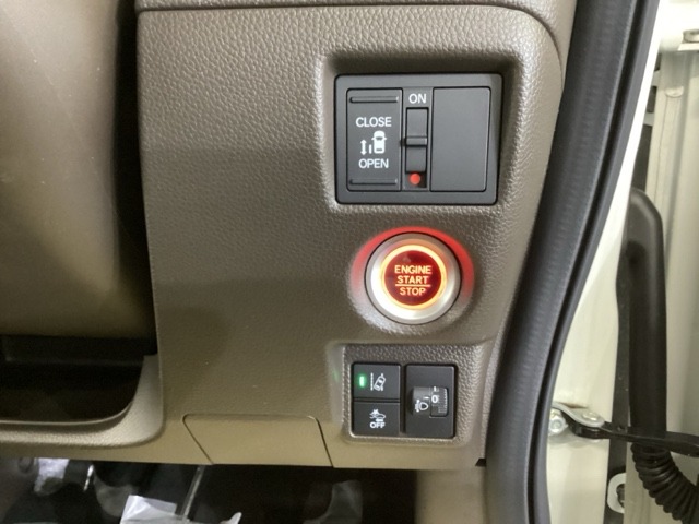 ホンダ Ｎ　ＢＯＸ ６６０ Ｌ R4年 (九州・沖縄) 99